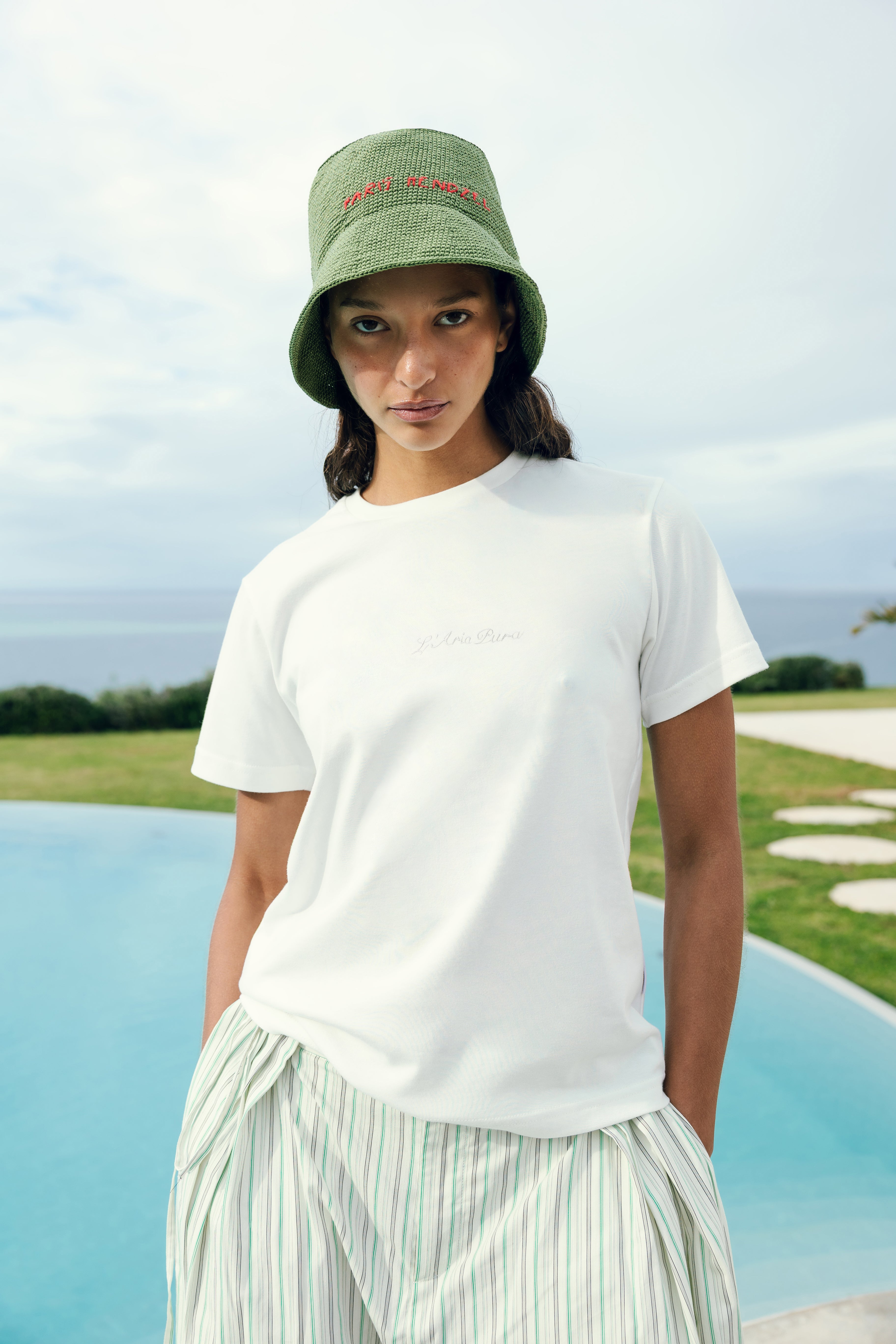 L'Aria Pura Embroidery Tee